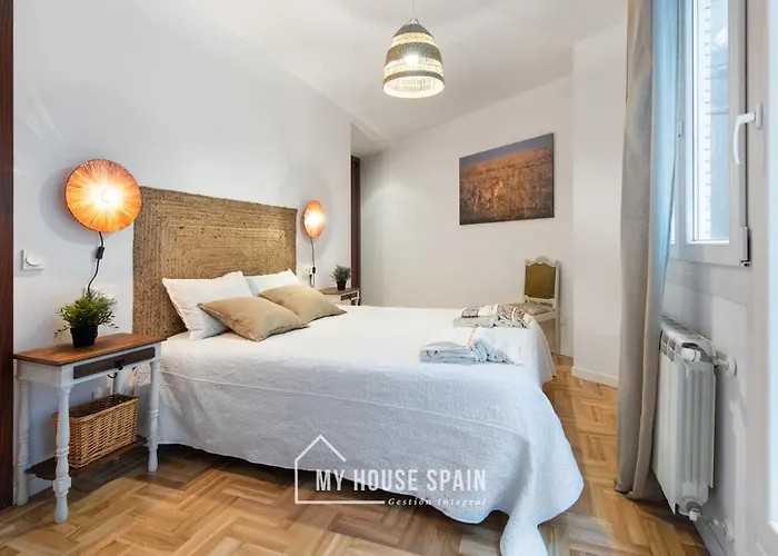 Myhousespain- Precioso Piso Playa Poniente Gijón